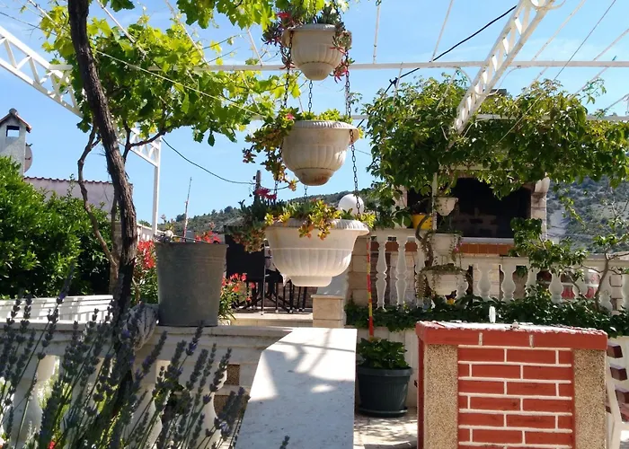 Romantische Mit Meerblick By Interhome דירה Vinišće