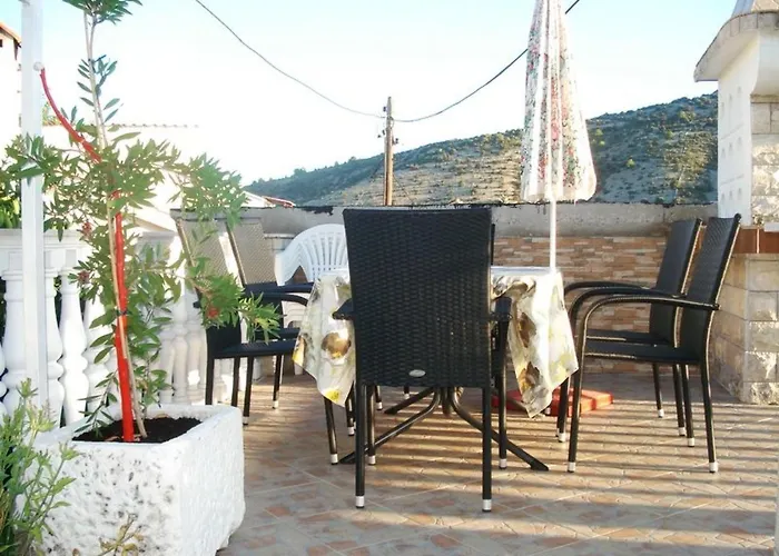 Romantische Mit Meerblick By Interhome