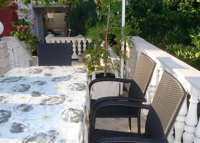 Romantische Mit Meerblick By Interhome